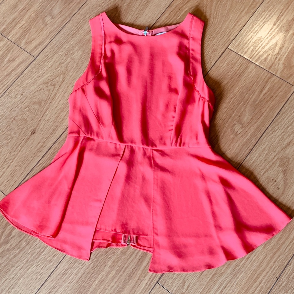 Elizabeth & James top, Size Small